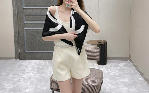 香奶经典中的经典 超美的丝巾。独家保真。
意想不到的无敌好价格！ 商品图10