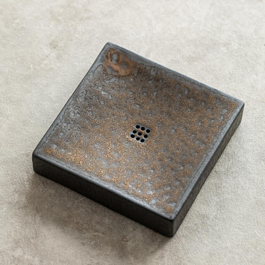 灰念 鎏金天方壶承 长15.8cm*宽15.8cm*高3.5cm 商品图2