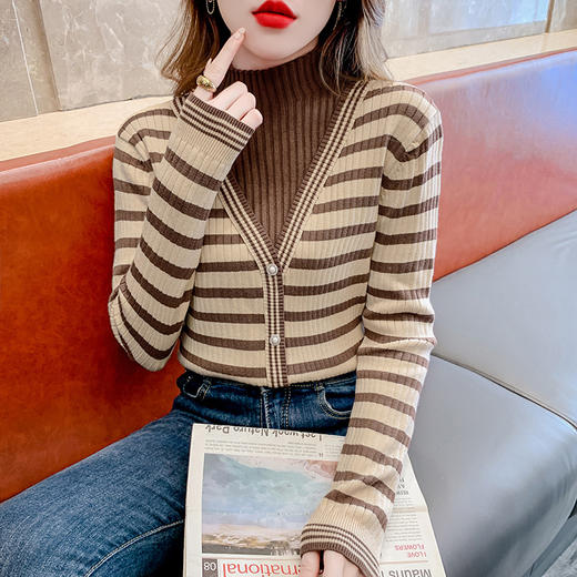 FTD-1956 条纹半高领假两件针织打底衫女秋冬2022新款内搭毛衣上衣 商品图1