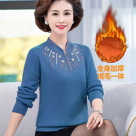 ML003-315 妈妈冬装红色毛衣洋气加绒上衣2022新款中老年女一体绒加厚打底衫 商品图0
