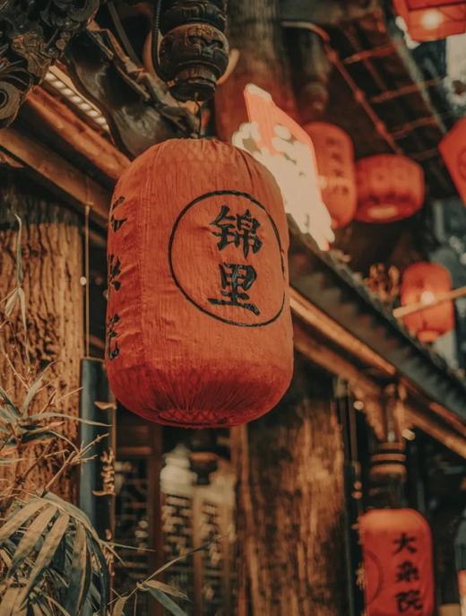 国庆 | 寻迹成都•大熊猫义工体验营！全程五钻度假酒店、探秘三星堆考古、看非遗变脸、穿戏服...一次玩遍成都特色！ 商品图1