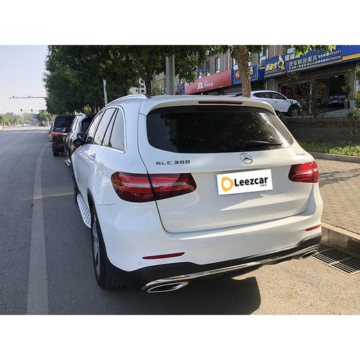 奔驰 GLC 300 4MATIC 动感型 【长租-北京】 商品图2