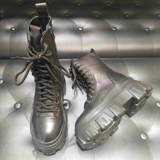 LFGJ14631超轻厚底10孔马丁靴 商品图2