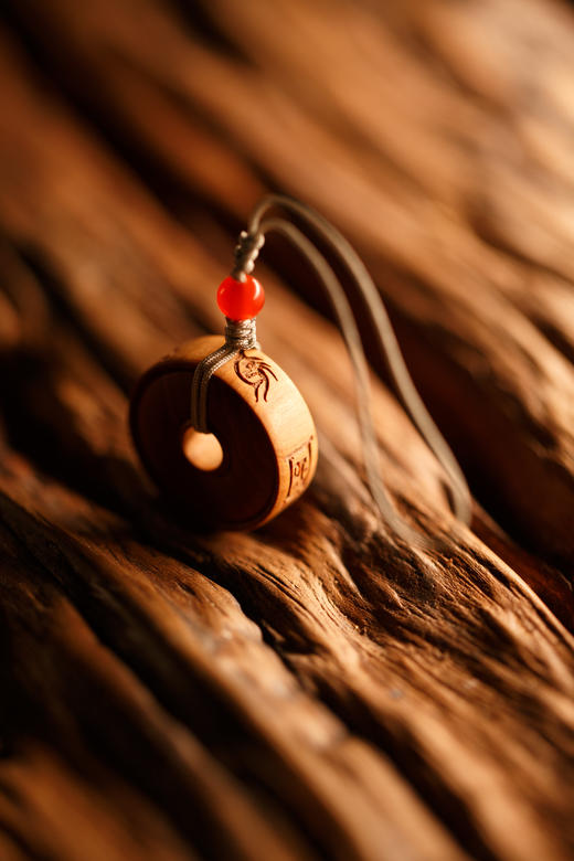 【老山檀五岳真型图平安扣】【器悟雅玩】 商品图2