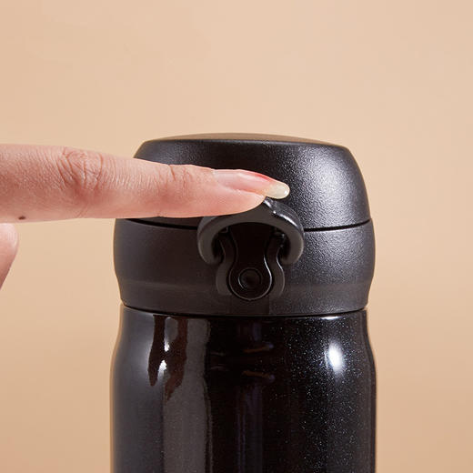 【多样屋专柜】-多样屋弹盖保温杯男女316不锈钢水杯上学便携专柜多样屋 商品图5