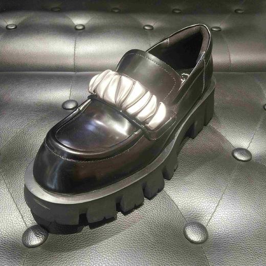 LFGJ 14704 牛皮金属纤扣乐福鞋 商品图0