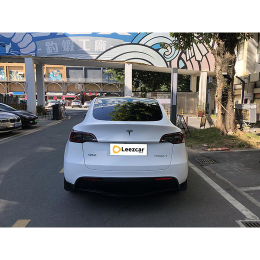 特斯拉 Model Y 后轮驱动版 【长租-深圳】 商品图3