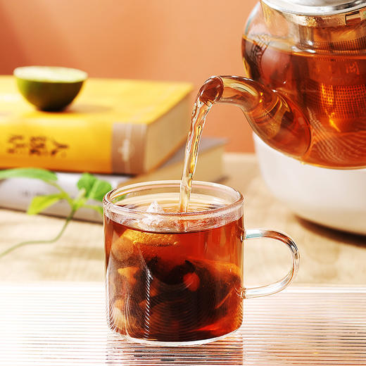 美白内养法  慢沏早C晚A茶  16小袋/盒/136g（早C/8袋；晚A/8袋）  0添加  白皙无负担   满满的维C花青素  自然果味的酸甜口感 商品图3