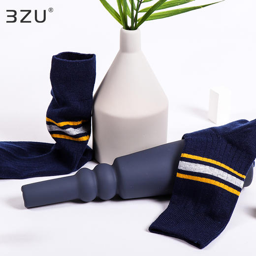 【任选6双99.5】春季男款秋冬中筒丝光羊毛冬季保暖多色横条提花中邦保暖男袜子 商品图2