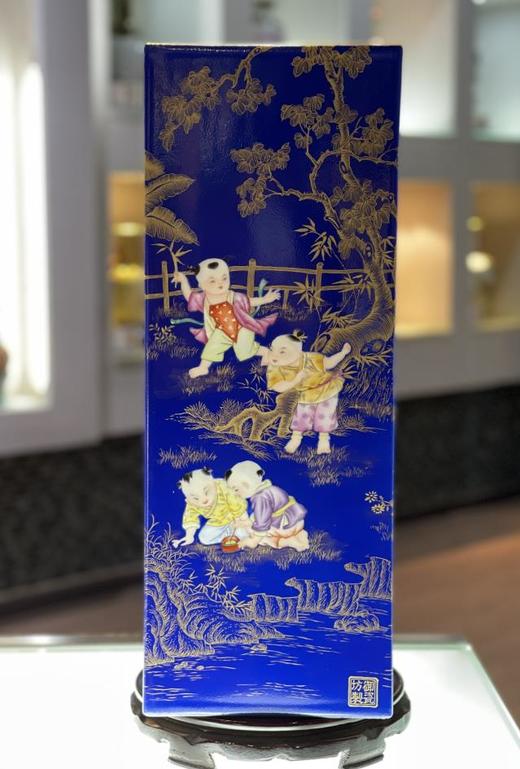 蓝底粉彩描金人物童子镶器 商品图0