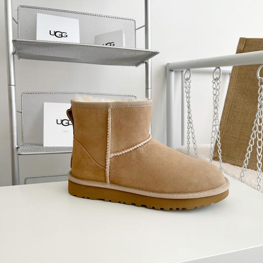 迷你经典短靴2.0-沙色 商品图1