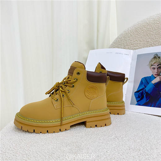 大黄蜂牛皮马丁靴 经典百搭又帅气 商品图4