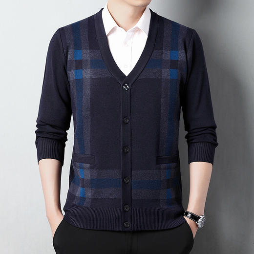 【服装鞋包】-加厚中年开衫针织衫毛衣外套 商品图3