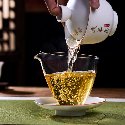 【曼松王子山】普洱生茶   357克/饼 限量发售 商品图8