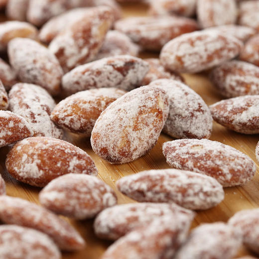 枣缤纷牌蜂蜜黄油巴旦木120g/罐 商品图4