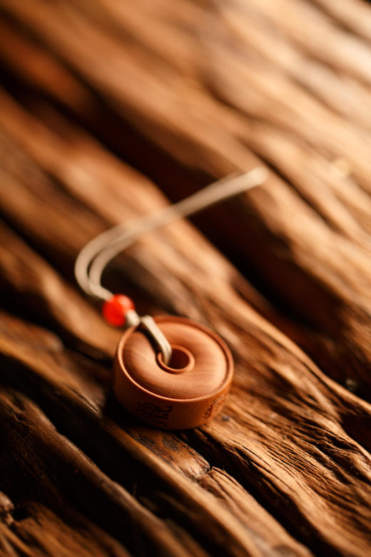 【老山檀五岳真型图平安扣】【器悟雅玩】 商品图3