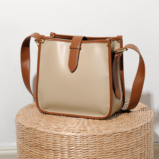 HDPJ6127新款时尚气质休闲撞色单肩斜挎水桶包 商品图4