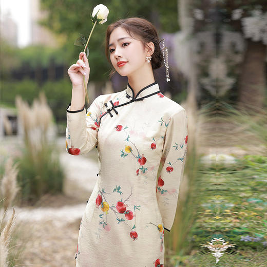 TX秋冬加厚苎麻双层全开襟真盘扣修身显瘦日常旗袍连 商品图2