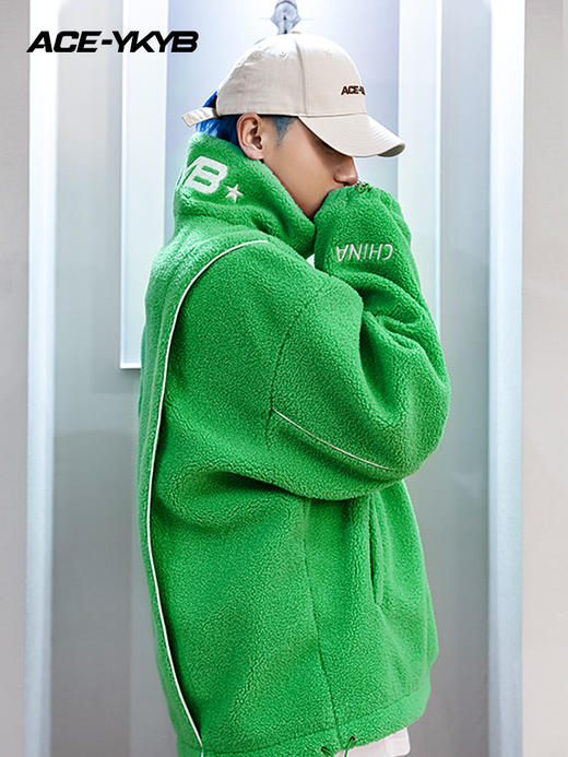 YKYB羊羔毛外套女秋冬时尚百搭套头情侣上衣 商品图1