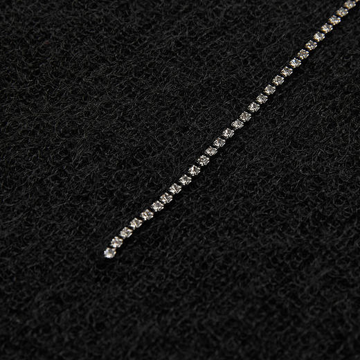 MAX MARA 2023春夏新品 女士修身V领针织衫毛衣 黑色 FLINT 商品图4