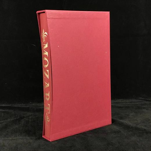 莫扎特传（2004） 数十幅插图 精装16开带书匣 商品图0