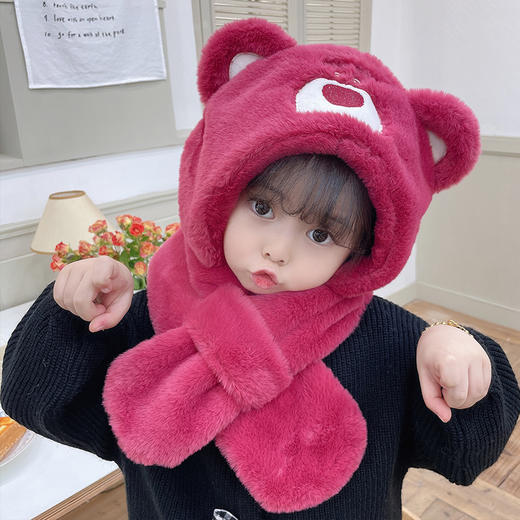 【新款上市 冬季宝宝保暖围巾】秋冬季儿童宝宝萌趣卡通草莓熊保暖保防风加厚帽子围巾一体围脖 商品图0