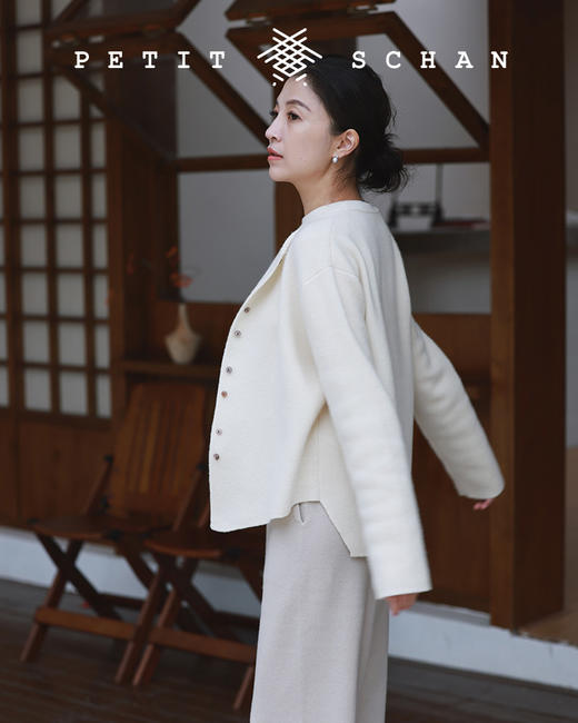 PETIT SCHAN小闪 CLO#145 sense of autumn 秋意浓 秋冬高端针织系列纯山羊绒圆领长袖开衫 商品图5