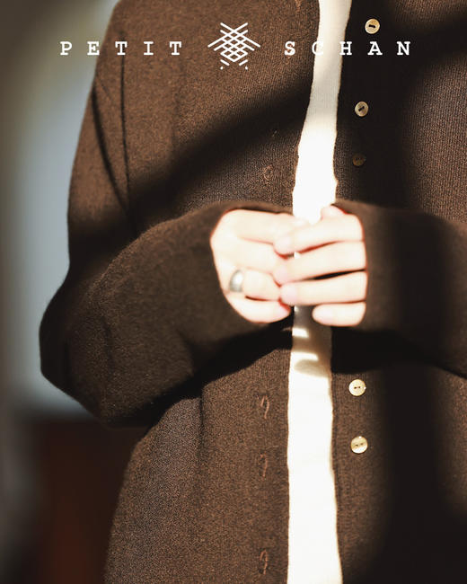 PETIT SCHAN小闪 CLO#145 sense of autumn 秋意浓 秋冬高端针织系列纯山羊绒圆领长袖开衫 商品图0