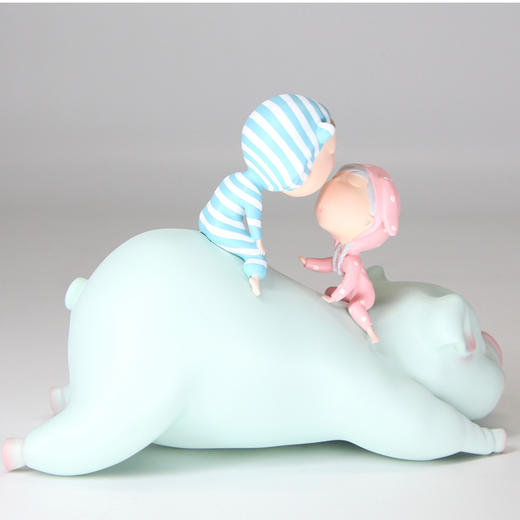 送你一颗糖果-小猪蓝色-吴琼 商品图0