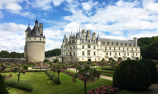 【浪漫巴黎3日游】·卢浮宫+塞纳河游船+巴黎圣母院+香榭丽舍大街+埃菲尔铁塔+协和广场+凡尔赛宫+香波堡+舍农索城堡 商品图4