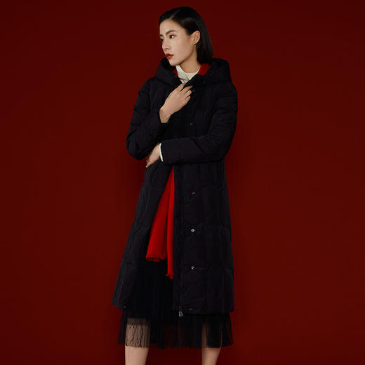 玳莎90白鸭绒连帽中长款羽绒服2022新款时尚休闲保暖纯色外套 CD41308 商品图1