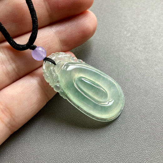 高冰种淡晴水双龙翡翠福在眼前 商品图7