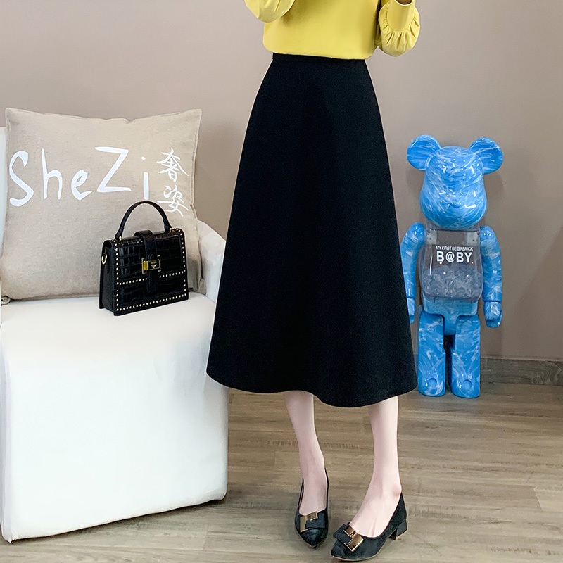 奢姿2024年冬装新款大码女装时尚简约半身裙胖妹妹半松紧遮胯裙子9924452408