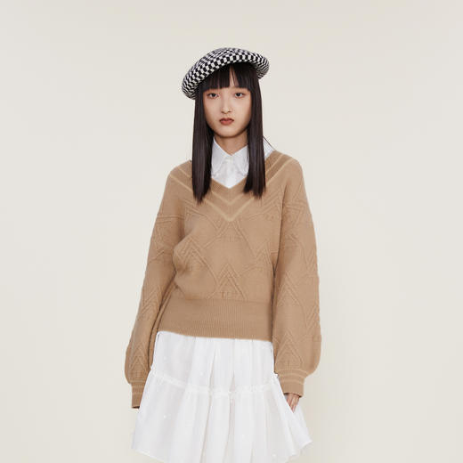 谜底2022冬季新款套头针织衫女保暖宽松短款V领复古毛衫224MZ1903 商品图0