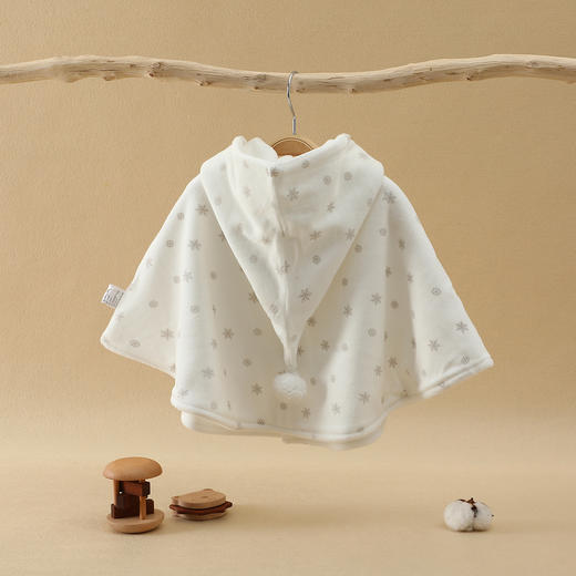 【新生儿保暖披风】婴儿衣服披风天鹅绒连帽秋冬装可爱范连帽加厚加绒防风斗篷外出服 商品图1