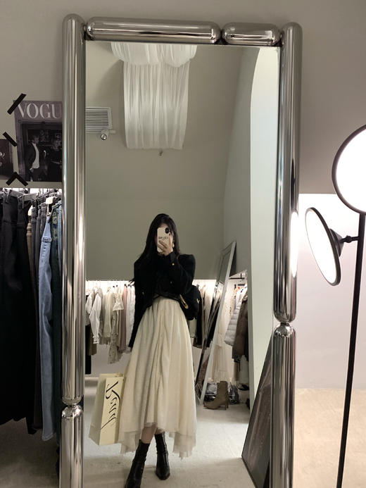 Read Nameless /黑天鹅外套+重工丝绒浮雕裙 商品图10