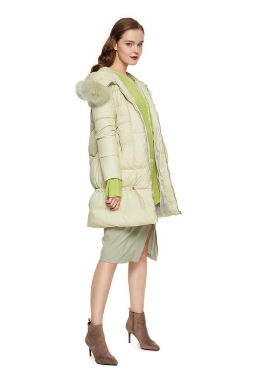 AUGUST 1 EIGHT 清新豆沙绿羽绒服 251 商品图1