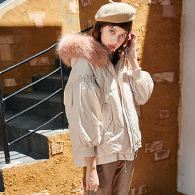 欧芮儿2019冬季新款羽绒服短裤女连帽带毛领宽松版型白鸭绒