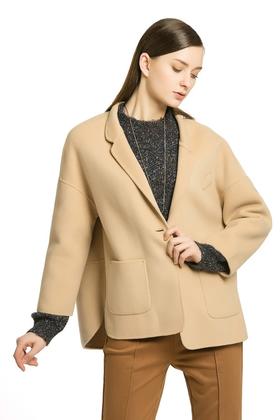 ELLA JADE 米色短版呢外套 97