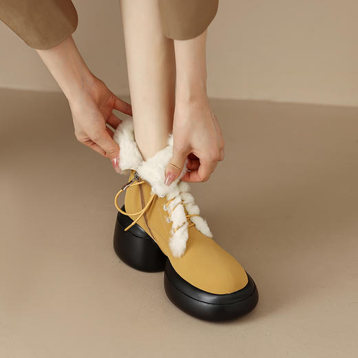 【预售5天】舒适保暖，厚底羊毛脚垫毛毛系带短靴TYM-8083 商品图3