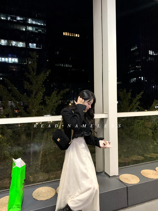 Read Nameless /黑天鹅外套+重工丝绒浮雕裙 商品图5