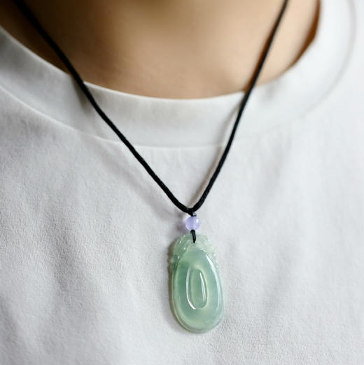 高冰种淡晴水双龙翡翠福在眼前 商品图9