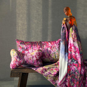 羽诗制造出品 吴宜恩老师创作杜鹃花开颈枕腰枕全真丝天然密实