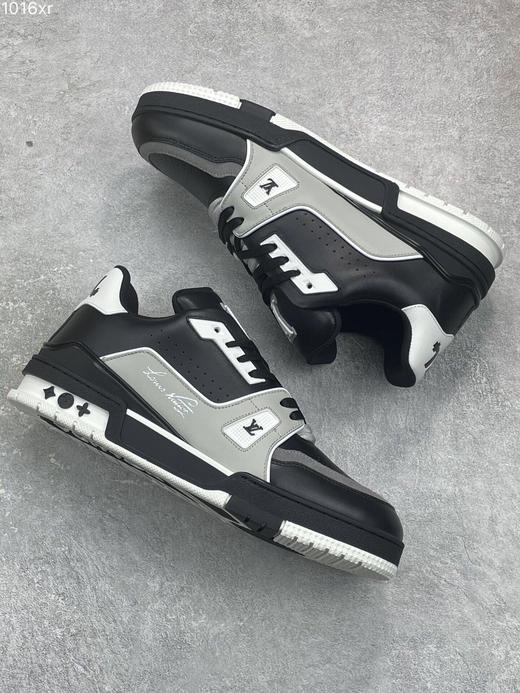 秋季特惠💰730 LOUIS VUITTON 2023 春夏新款 #厚实抽屉礼品鞋盒及全套代购包装说明书防尘布袋物件 商品图4