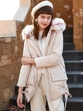 欧芮儿2019冬季新款小个子羽绒服女短款连帽带毛领修身显瘦