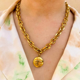 在途4周到｜Gigi Paris-Chanel-中古纽扣 粗链 项链［法国设计师］