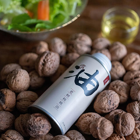 老树核桃油 | 源自秦岭核桃，优质冷榨技术，220ml核桃油需100颗核桃 商品图4