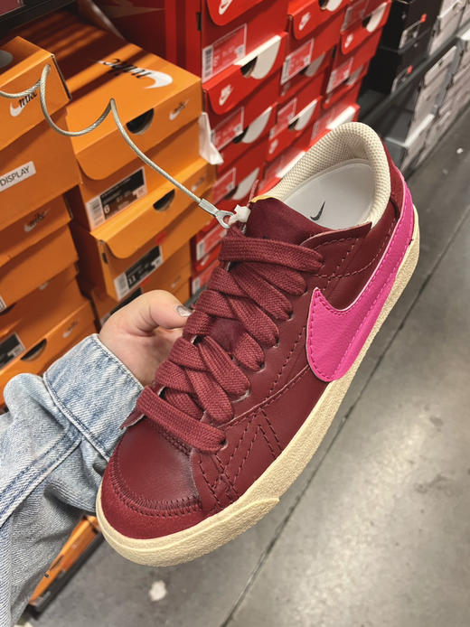 这个配色爱了❤️Nike 耐克blazer low复古板鞋特价只要¥550直邮到手！下单找码 商品图3