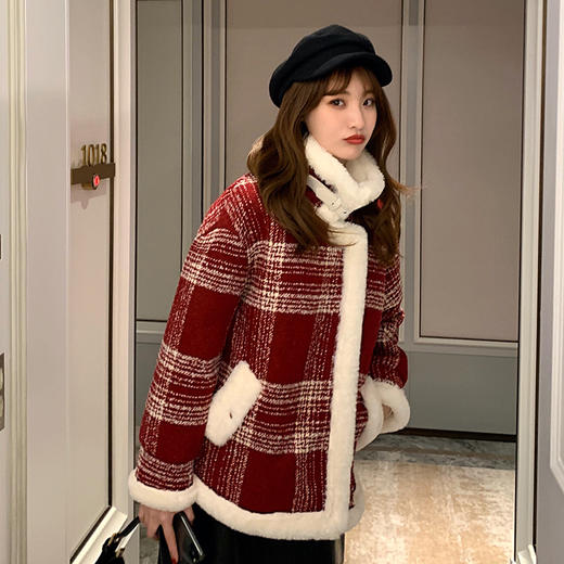 欧芮儿2019冬装新款长袖格子羊剪绒大衣皮毛一体机车皮草宽松外套 商品图0