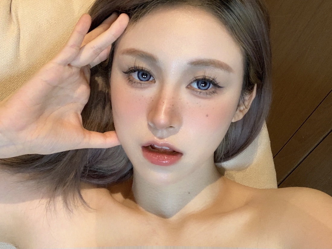 ONECHU年抛隐形眼镜 冰鳄梨14.5mm 1副/2片-VVCON美瞳网14